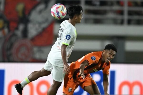 Imbang Dramatis: Borneo dan Persebaya Berakhir 1-1