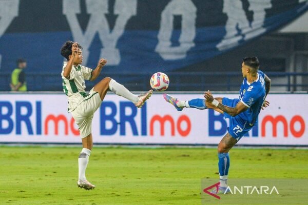Persib Bandung Hanya Butuh Empat Poin untuk Mengamankan Gelar Juara