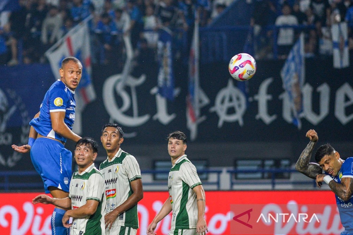 Seven Teams Battle to Avoid Relegation in Liga 1 Indonesia