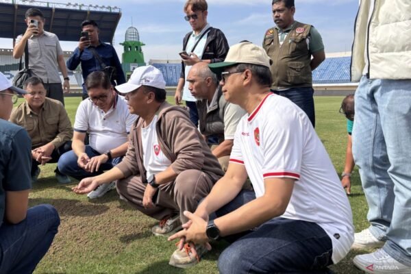 OC Piala Presiden Memeriksa Persiapan Stadion Si Jalak Harupat Bandung